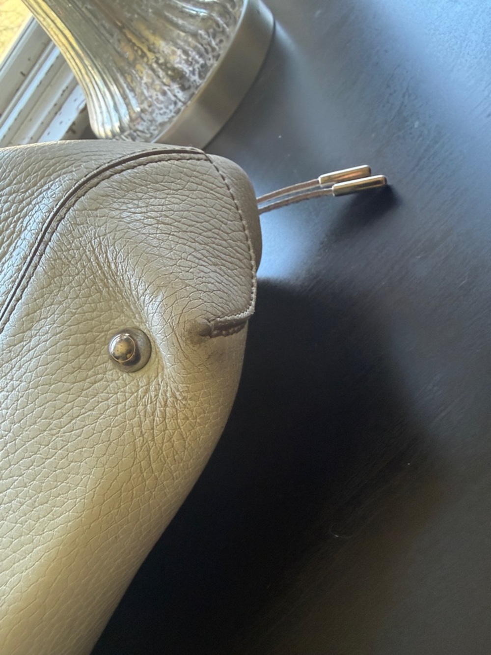 TOD'S Cream-White Pebbled Leather Tote with Top Handles - Picture 8 of 17